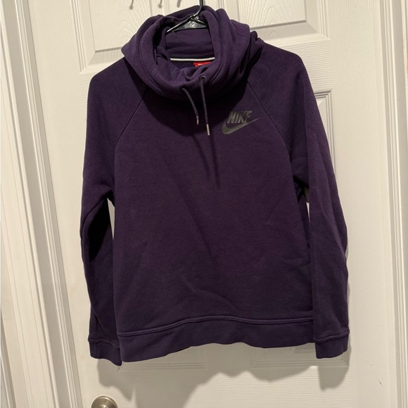 Nike Rally Funnel Neck Hoodie Pullover Sweater Purple Size Small. - Picture 2 of 6